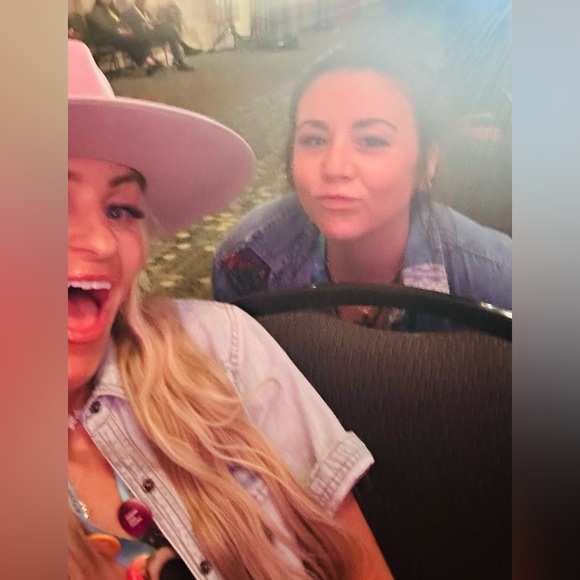 I’m On Instagram - Picture 9 of 16